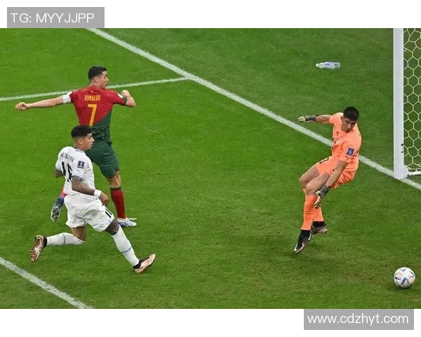 克拉斯与安郅激战正酣球迷期待精彩对决与精彩进球瞬间